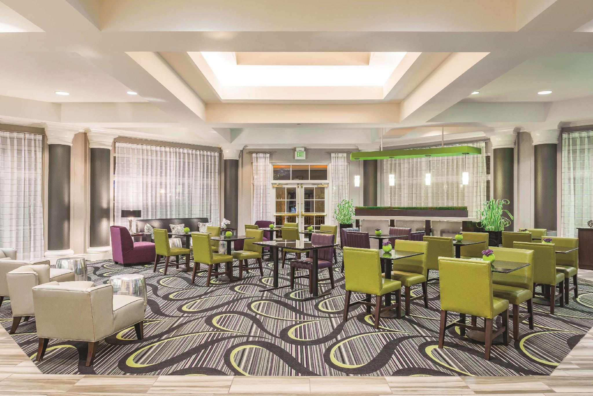 Hotel La Quinta By Wyndham St. Louis Westport Maryland Heights Exterior foto