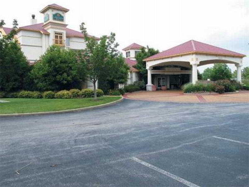 Hotel La Quinta By Wyndham St. Louis Westport Maryland Heights Exterior foto